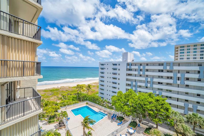 Image 12 of 65 For 1800 Ocean Blvd  804