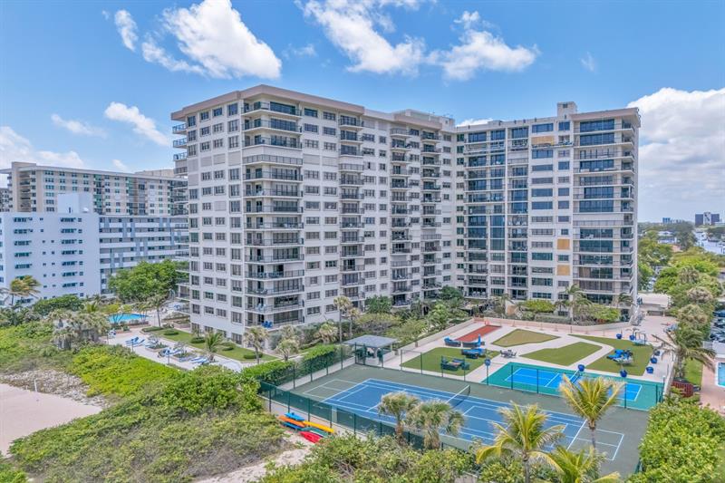 Image 14 of 65 For 1800 Ocean Blvd  804