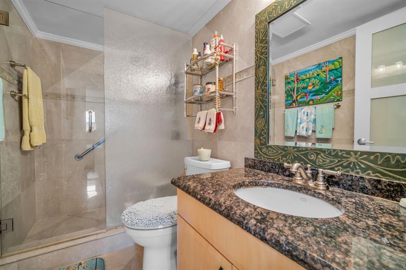 Image 31 of 65 For 1800 Ocean Blvd  804