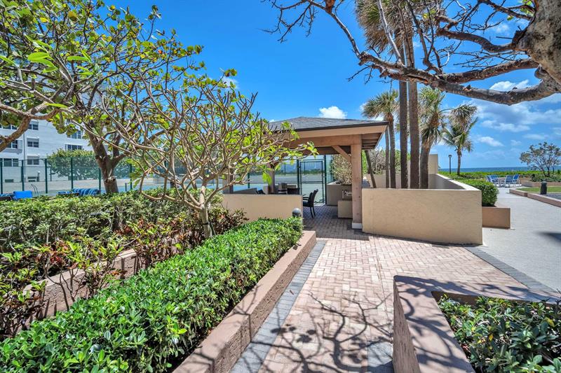 Image 49 of 65 For 1800 Ocean Blvd  804