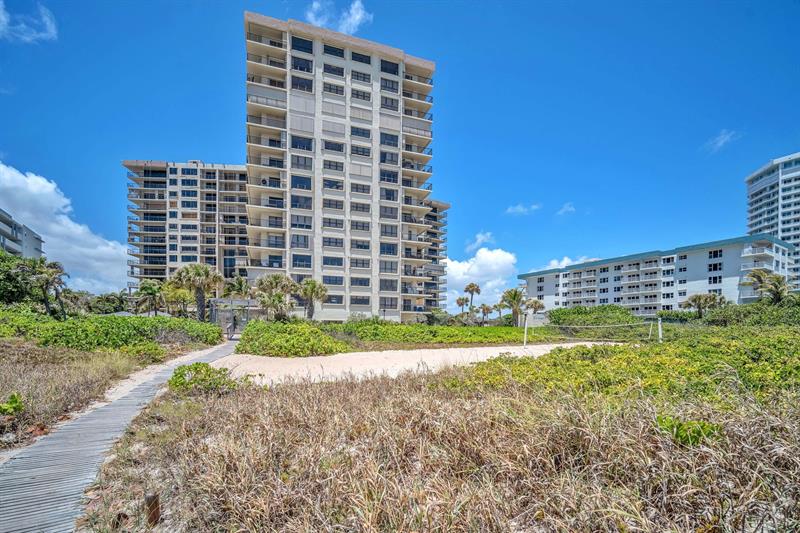 Image 60 of 65 For 1800 Ocean Blvd  804