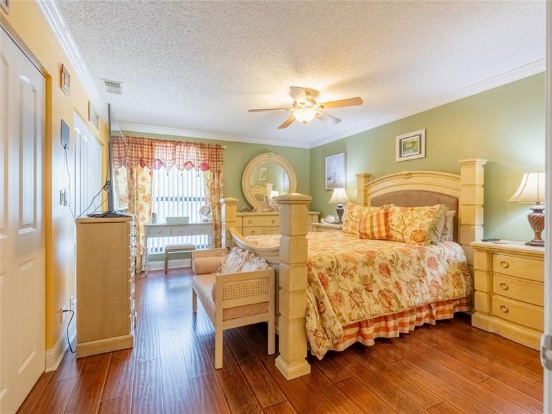 Image 15 of 64 For 1424 97th Ter  280