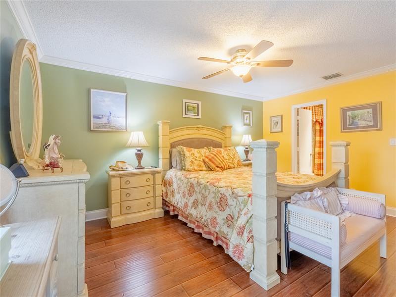 Image 37 of 64 For 1424 97th Ter  280