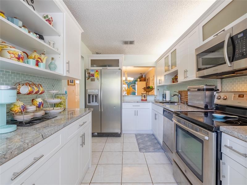 Image 6 of 64 For 1424 97th Ter  280