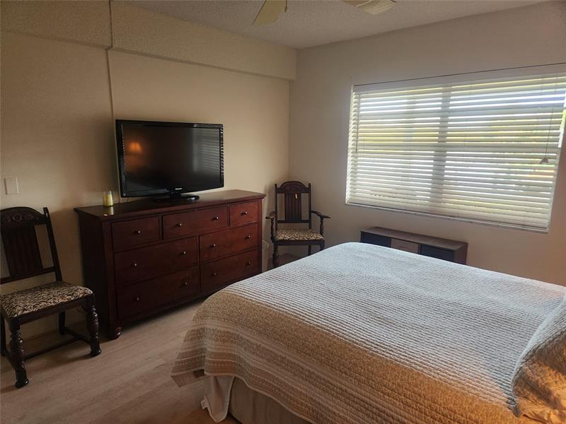 Image 7 of 22 For 101 19th Avenue  224
