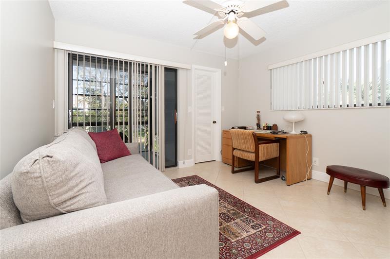 Image 19 of 41 For 7448 Ashmont Cir  312