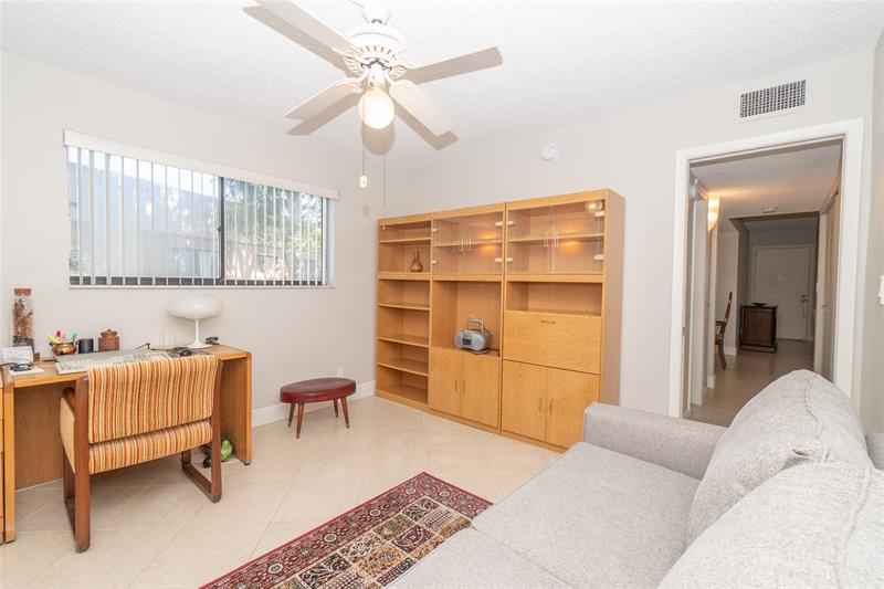 Image 21 of 41 For 7448 Ashmont Cir  312