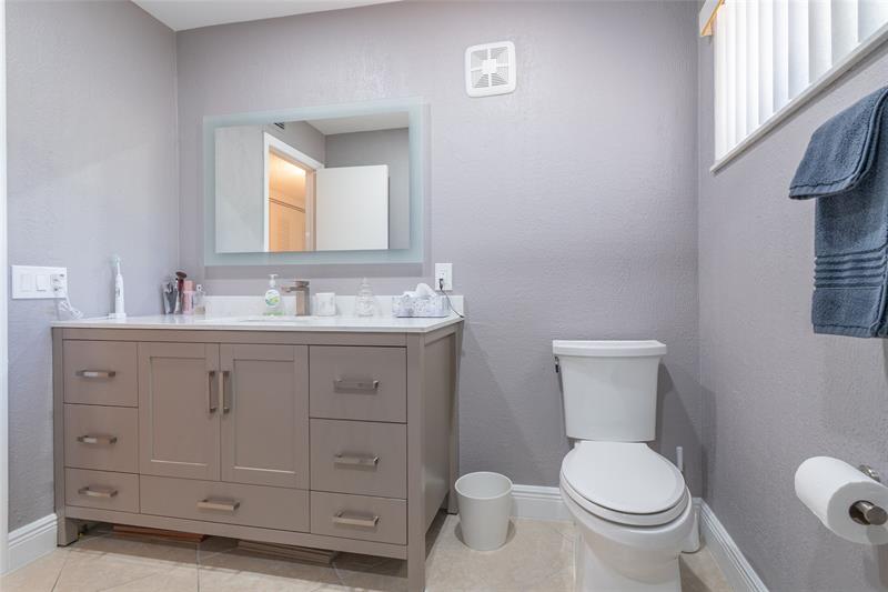 Image 24 of 41 For 7448 Ashmont Cir  312