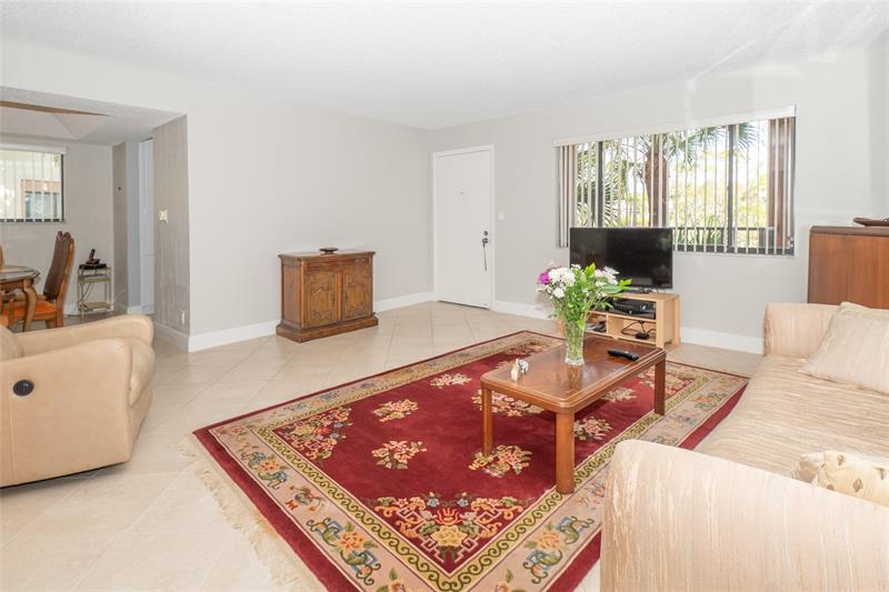 Image 5 of 41 For 7448 Ashmont Cir  312