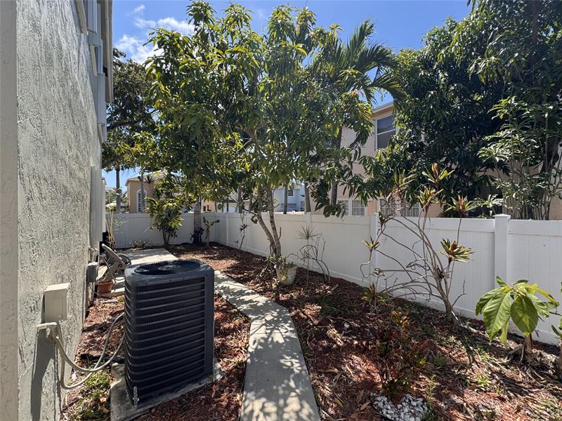 Image 12 of 12 For 12060 13th St