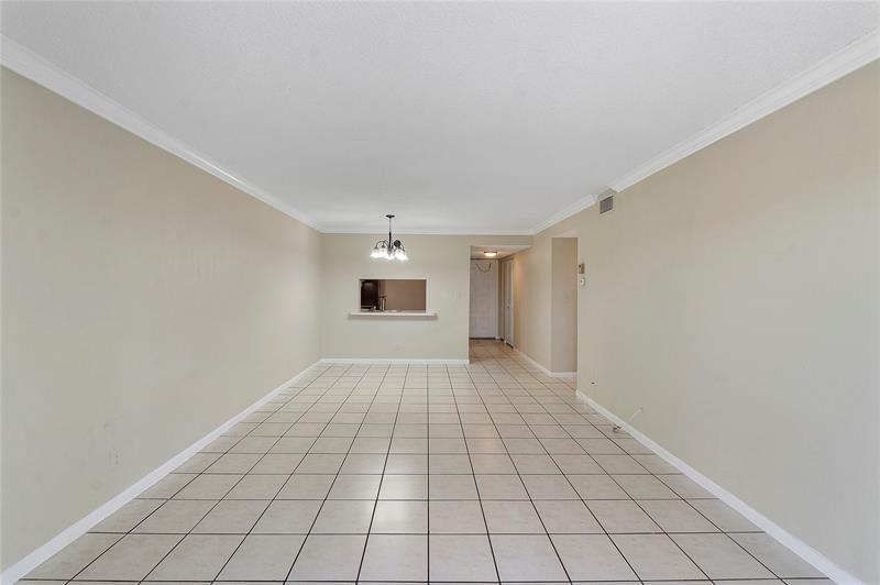 Image 6 of 13 For 3710 Pine Island Rd  314