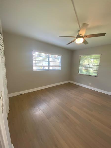 Image 11 of 25 For 151 134th Way  205
