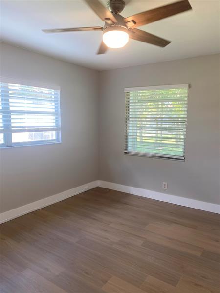Image 12 of 25 For 151 134th Way  205
