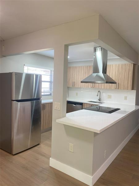 Image 3 of 25 For 151 134th Way  205