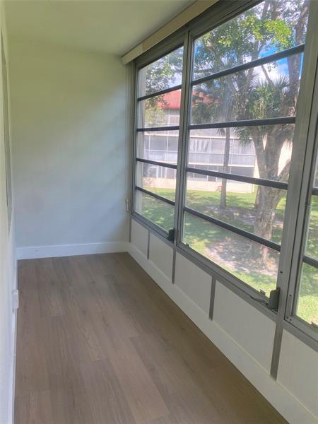 Image 7 of 25 For 151 134th Way  205