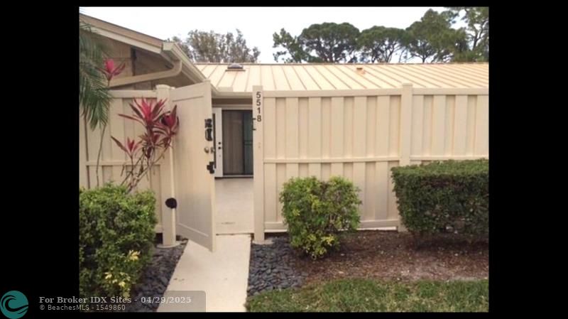 Details for 5518 Golden Eagle Cir, Palm Beach Gardens, FL 33418