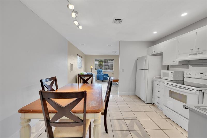 Image 14 of 30 For 4563 16th Terrace