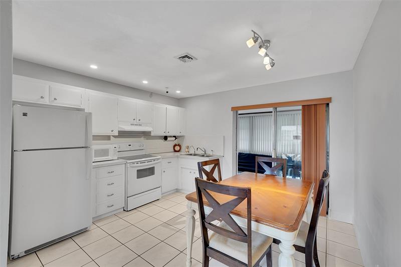 Image 15 of 30 For 4563 16th Terrace