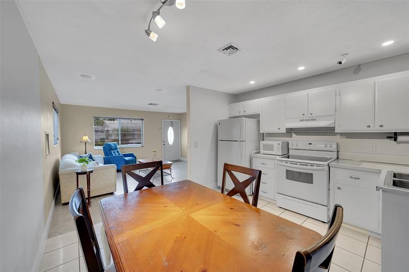 Image 4 of 30 For 4563 16th Terrace