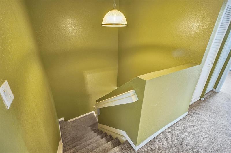 Image 16 of 33 For 3303 Merrick Ln  1002