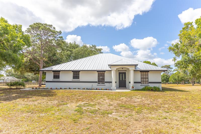 Details for 2258 54th Trl, Okeechobee, FL 34972