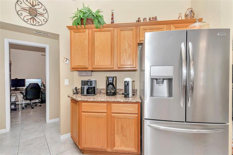 Image 15 of 51 For 10372 41st Ct