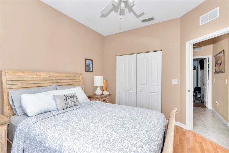 Image 35 of 51 For 10372 41st Ct