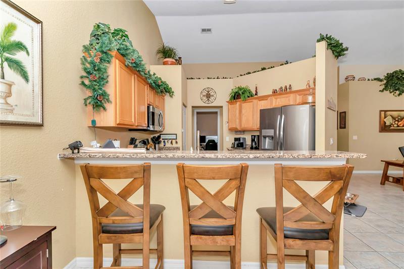 Image 6 of 51 For 10372 41st Ct