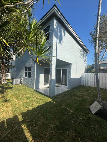 Image 6 of 28 For 9929 9th Ct  