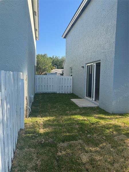 Image 7 of 28 For 9929 9th Ct  