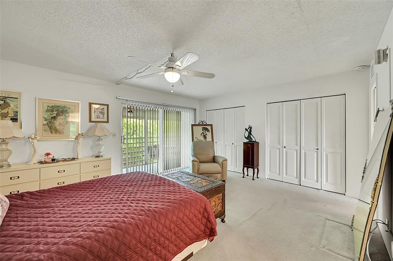 Image 15 of 24 For 2404 Antigua Cir  F4