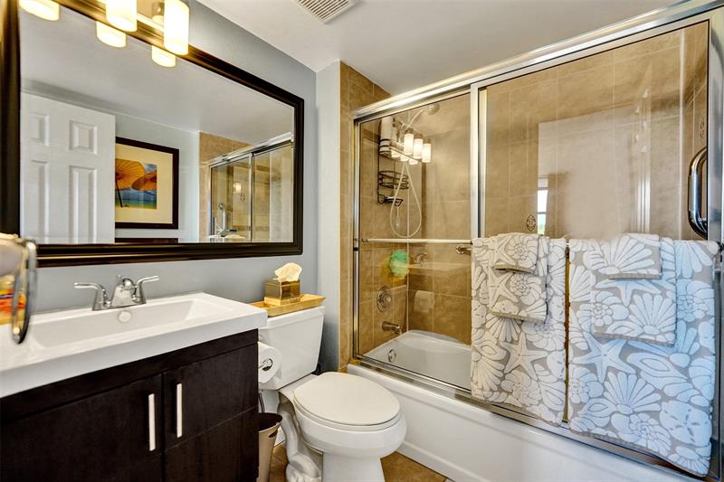 Image 41 of 54 For 110 Royal Park Dr  4c