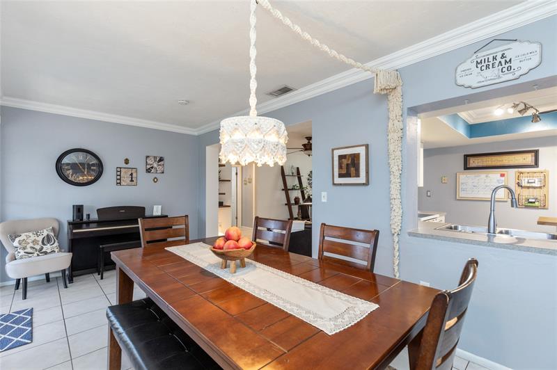 Image 12 of 40 For 9181 55th St