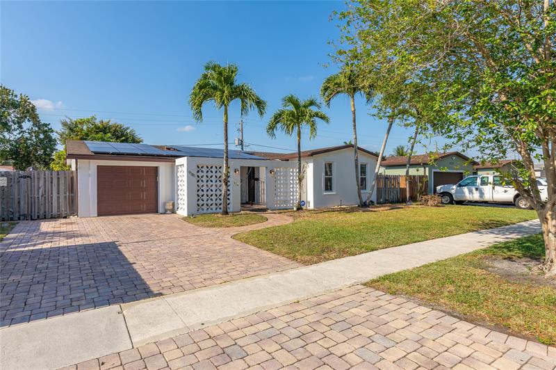 Image 2 of 40 For 9181 55th St