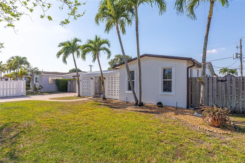 Image 3 of 40 For 9181 55th St