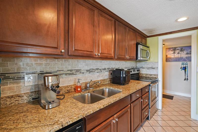Details for 4174 Inverrary Dr  701, Lauderhill, FL 33319
