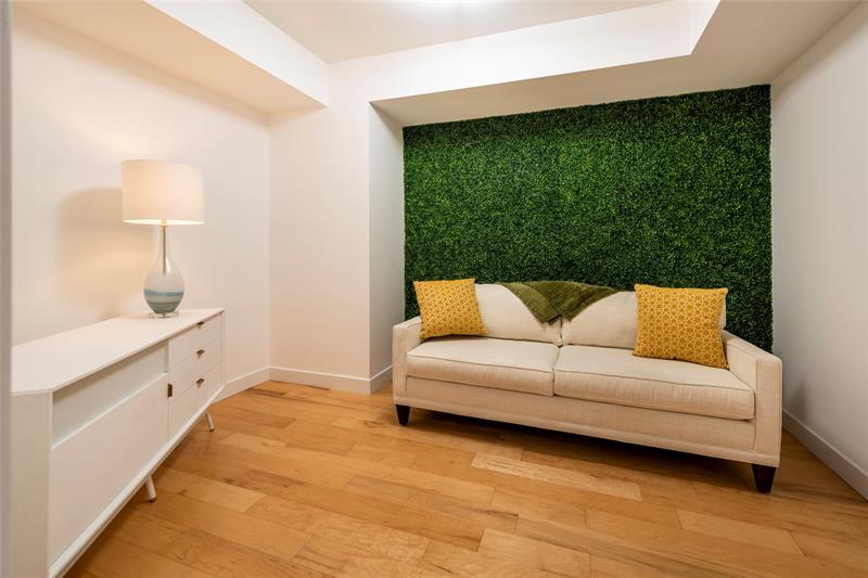 Image 11 of 45 For 2821 Ocean Blvd  1102s