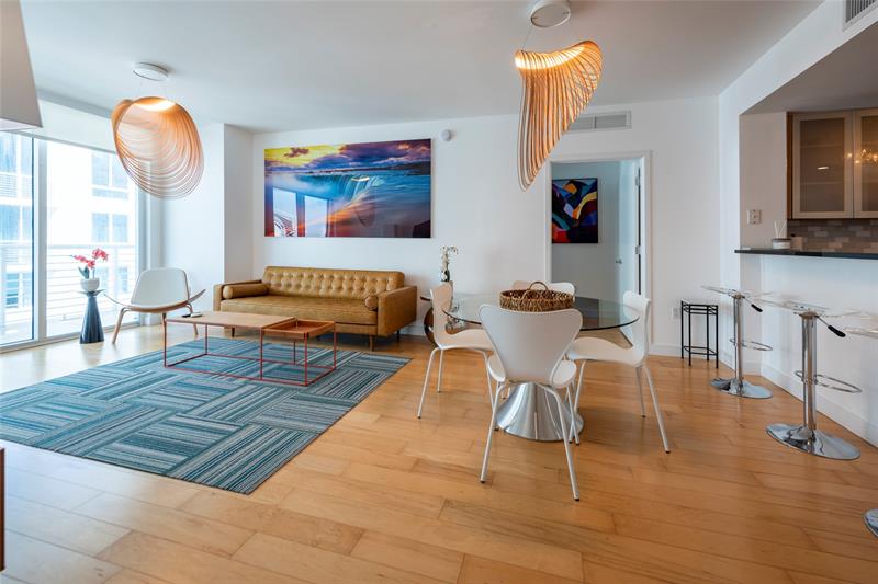 Image 19 of 45 For 2821 Ocean Blvd  1102s