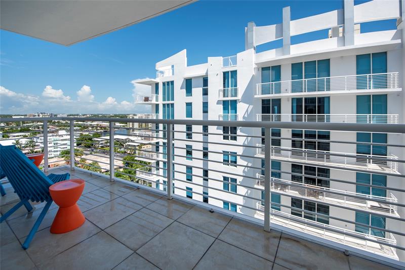 Image 22 of 45 For 2821 Ocean Blvd  1102s