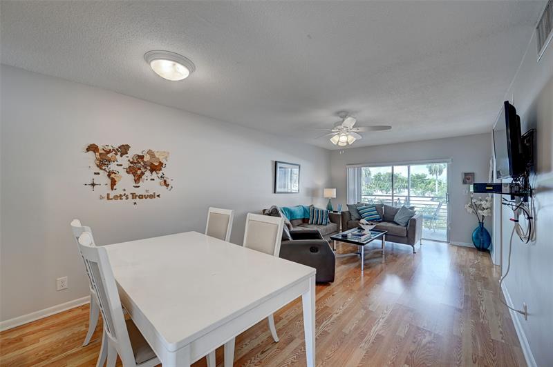 Image 10 of 42 For 1461 Ocean Blvd  314