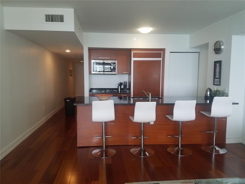 Image 6 of 12 For 1830 Ocean Dr  2809