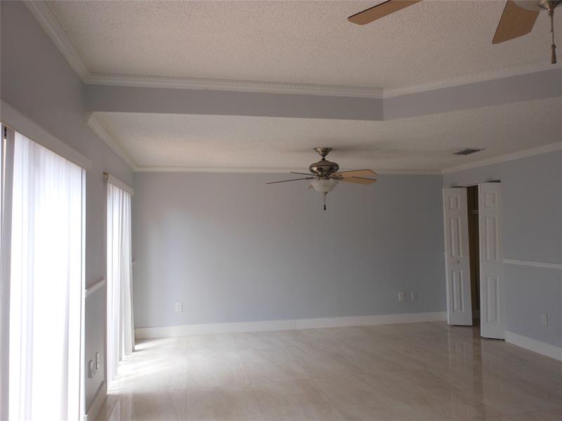 Image 14 of 30 For 210 97th Terrace  210