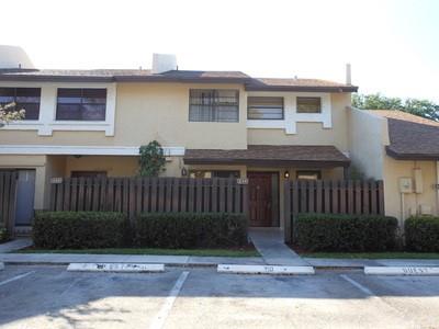 Image 5 of 30 For 210 97th Terrace  210