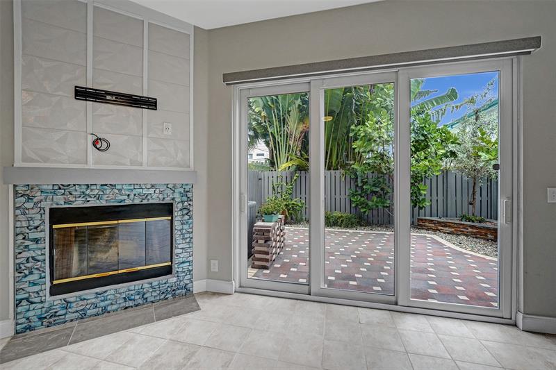 Image 13 of 36 For 1744 9th St  