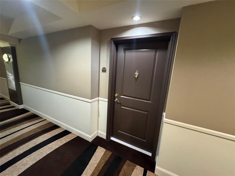 Image 13 of 76 For 610 Las Olas Bl  1420n