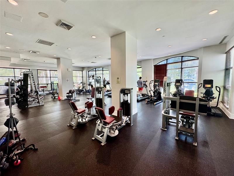 Image 37 of 76 For 610 Las Olas Bl  1420n