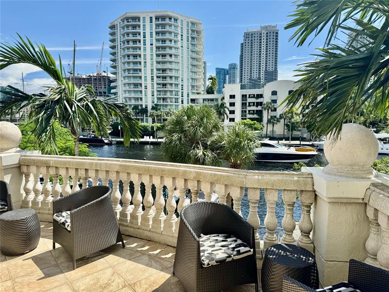 Image 52 of 76 For 610 Las Olas Bl  1420n