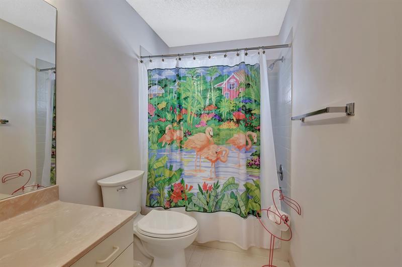 Image 34 of 75 For 5043 Pointe Emerald Ln
