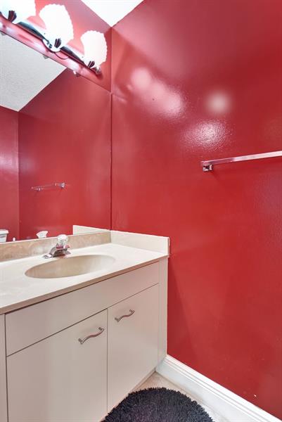 Image 40 of 75 For 5043 Pointe Emerald Ln