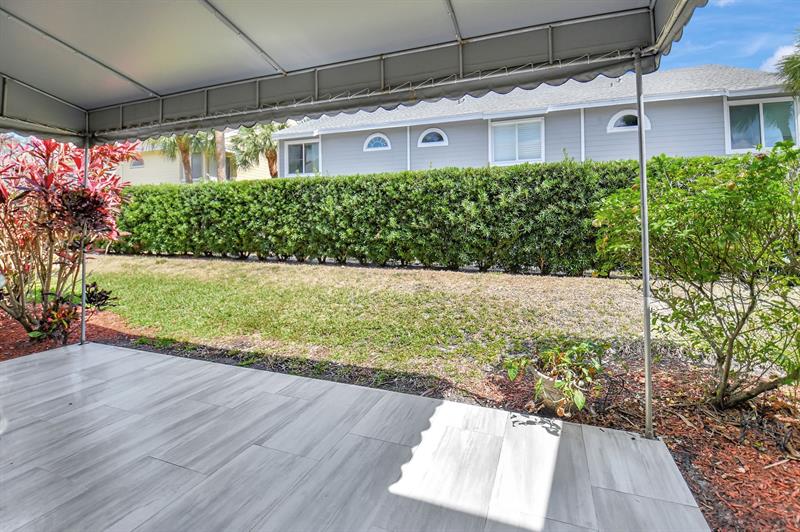 Image 42 of 75 For 5043 Pointe Emerald Ln
